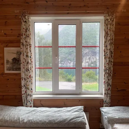 Fjordshelter Dorm * Tyssedal